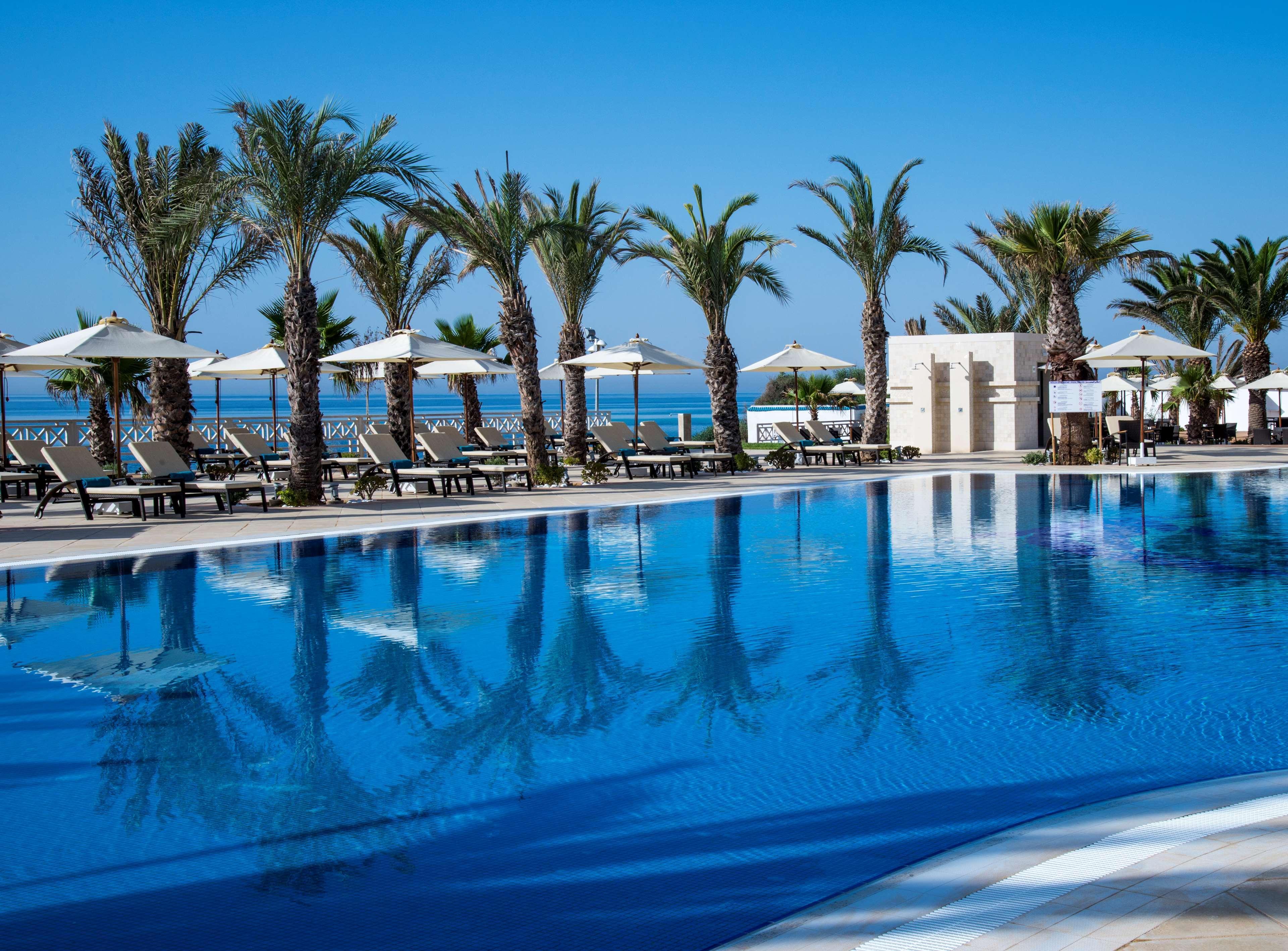 Radisson Blu Resort & Thalasso האממט מראה חיצוני תמונה The pool at the Royal Mirage