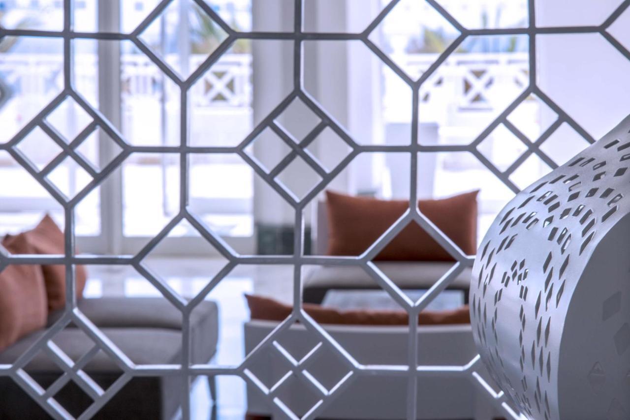 Radisson Blu Resort & Thalasso האממט מראה חיצוני תמונה Laser cut metal